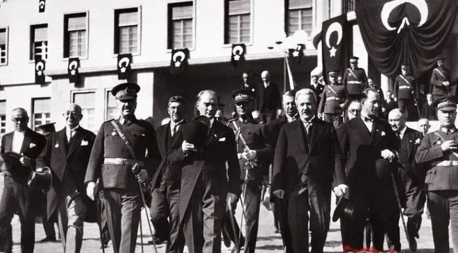 Mersin Uluslararası Limanı Okulu öğrencilerinden 29 Ekim Cumhuriyet Bayramı kutlamaları